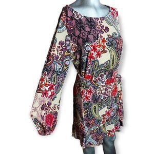 🌼4/$30 Bright Pink Paisley Faux Wrap Top – Size Large | EUC